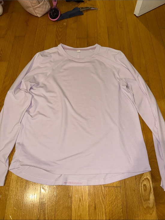 lululemon athletica Tops - lululemon athletica Women's Long-Sleeve Crew Tee - Light Lavender